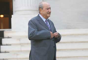 Υποβαθμίζει τις δηλώσεις Μπερνς για την ΠΓΔΜ η κυβέρνηση