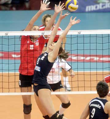 Με το ντέρμπι Ολυμπιακού – Μαρκόπουλου ανοίγει η αυλαία της 5ης αγωνιστικής