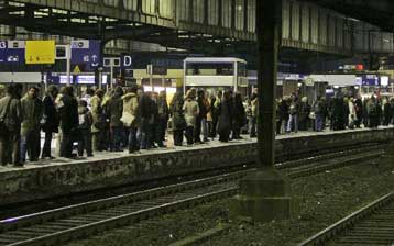 Απειλή νέων κινητοποιήσεων στους γερμανικούς σιδηροδρόμους