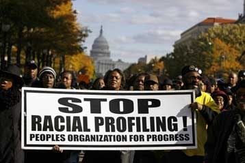 Ογκώδης διαδήλωση στην Ουάσινγκτον κατά των εγκλημάτων μίσους