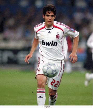 Κάτοικος Μιλάνου μέχρι το 2012 ο Κακά