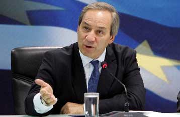 Η στενότητα των δημόσιων οικονομικών προκαλεί κόντρες υπουργών