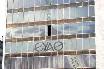 «Βούλιαξε» η Θεσσαλονίκη από διαρροή σε κεντρικό αγωγό