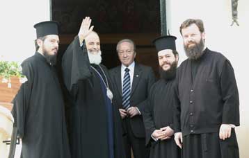 Διαδοχικές συναντήσεις με ιεράρχες είχε ο αρχιεπίσκοπος Χριστόδουλος