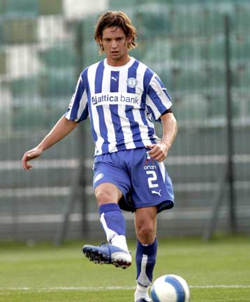 Σε περίπου δύο μήνες θα επιστρέψει ο Παπαζαχαρίας στους αγωνιστικούς χώρους