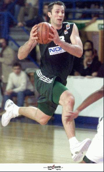 Την απόκτηση του Μουγεζίνοβιτς αναμένεται να ανακοινώσει ο Πανιώνιος