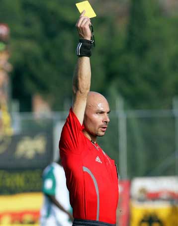 O Kάκος «σφυρίζει» το Λάρισα-Παναθηναϊκός