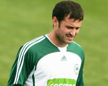 Τραυματίστηκε ξανά ο Γκονζάλες, χατ-τρικ του Τσίγκα στο 3-1 επί του Ηλυσιακού