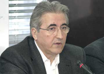 Απεργιακό μέτωπο απέναντι στο κυβερνητικό σχέδιο για το Ασφαλιστικό