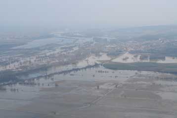 Σε επιφυλακή η κρατική μηχανή για τη στάθμη των νερών του Έβρου