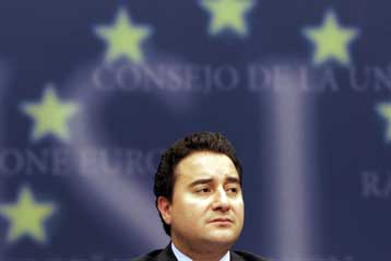 Ξέσπασμα Τουρκίας για τις γαλλικές αντιρρήσεις στην ένταξη της στην ΕΕ