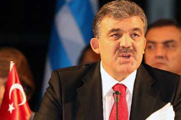 Η κοινή λογική κερδίζει έδαφος στο Βόρειο Ιράκ, λέει σε ήπια γραμμή ο Γκιουλ