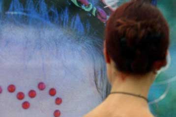 Η ΕΕ αρνείται ότι σχεδιάζει να ζητήσει στοιχεία για το ερωτικό παρελθόν των γυναικών