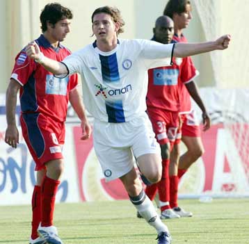 Επέστρεψε οι Έμερσον στον Ηρακλή, εξιτήριο πήρε ο Παπαζαχαρίας