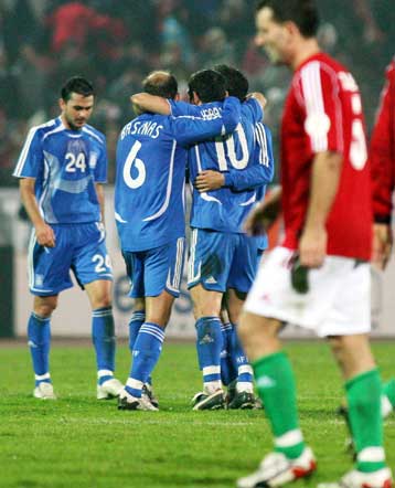 Με μεγαλύτερο κίνητρο και καλύτερη ποιότητα, η Εθνική 2-1 στην Ουγγαρία