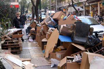 Υψηλά πρόστιμα για όσους ρυπαίνουν τους δρόμους της Αθήνας