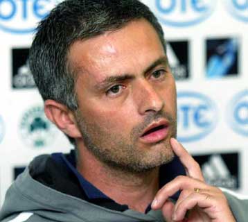 Οι «μπουκ» προβλέπουν Μουρίνιο για την εθνική Αγγλίας