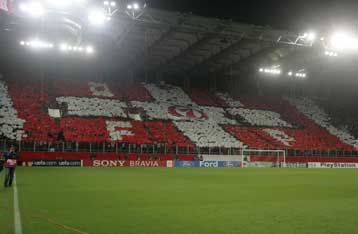 Ακόμα 550 εισιτήρια πήρε ο Ολυμπιακός για τον αγώνα με τη Λάτσιο