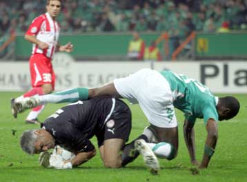 Βίαιη φιλονικία μεταξύ Σανόγκο και Αλμπέρτο στην προπόνηση της Βέρντερ