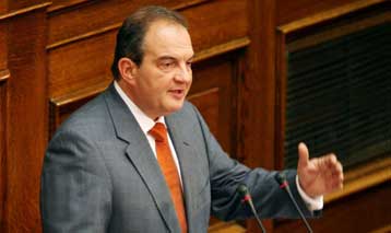 Κάλεσμα Καραμανλή στο ΠΑΣΟΚ να ψηφίσει τον νέο εκλογικό νόμο