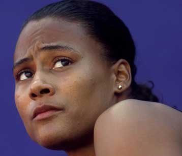 Η IAAF επέβαλε διετή αποκλεισμό στη Μάριον Τζόουνς