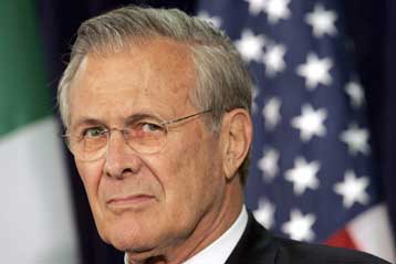 Απορρίφθηκε η μήνυση κατά του Ράμσφελντ για την διαταγή διεξαγωγής βασανιστηρίων