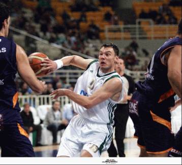 «Χορταστικός» ο Παθηναϊκός κόντρα στην Ολύμπιας, τραυματίστηκε ο Μπετσίροβιτς