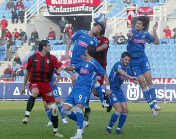 Ηρακλής για φίλημα και τριάρα στην Ξάνθη