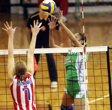 Ο Παναθηναϊκός νίκησε 3-1 τον Ερυθρό Αστέρα και απέκτησε προβάδισμα πρόκρισης