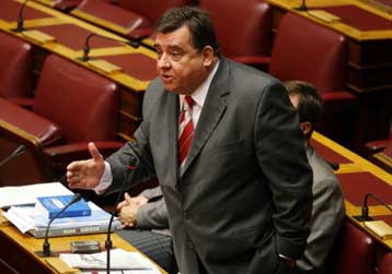 Κοντά στις θέσεις μας η κυβερνητική πολιτική για την ΠΓΔΜ, λέει ο Γ.Καρατζαφέρης