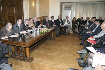 Αντίθετοι με τη συνένωση Ταμείων δηλώνουν δικηγόροι και μηχανικοί