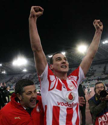 Κολοσσιαίος Ολυμπιακός στην πόρτα των «16»