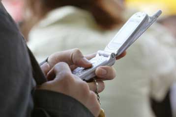 Περίεργος θάνατος στη Ν.Κορέα αποδίδεται σε έκρηξη κινητού