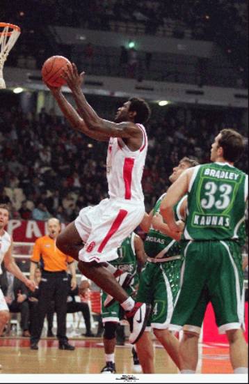 Ο Ματσιγιάουσκας έδωσε το σύνθημα για τη νίκη με 90-74 επί της Ζαλγκίρις