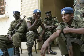 Με πόλεμο απειλούν την ειρηνευτική δύναμη οι αντάρτες του Τσαντ