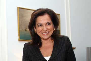 Όλοι νικητές από κοινά αποδεκτή λύση, διαμηνύει η Ντ.Μπακογιάννη στην ΠΓΔΜ