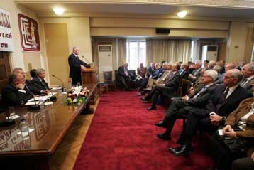 Επίθεση Παπανδρέου στην κυβέρνηση για παρεμβάσεις στο χώρο της Δικαιοσύνης