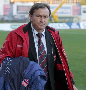 Δεν ξέρω τι πληρώνουμε, υποστήριξε ο Λίνεν, ικανοποιημένος από το βαθμό ο Γιοβάνοβιτς