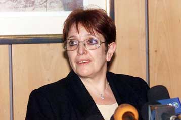 «Προδιαγεγραμμένο έγκλημα με ψεύτικο άλλοθι» λέει η Αλ.Παπαρήγα για την Ολυμπιακή