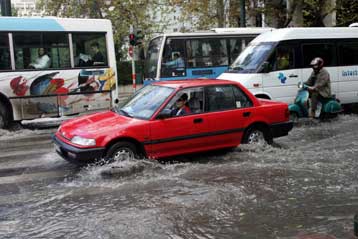 Επιδείνωση του καιρού από το βράδυ της Τρίτης με πτώση της θερμοκρασίας