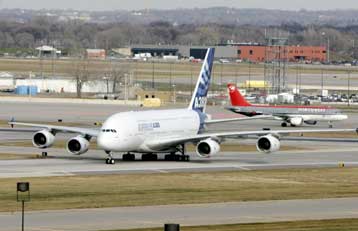 Και εκτός Ευρώπης η κατασκευή των Airbus αφήνει να εννοηθεί η ηγεσία της EADS