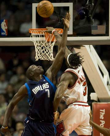 Σε ανοδική πορεία οι Μάβερικς μετά τη νίκη μέσα στο Σικάγο