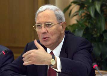 Προσεκτική διαχείριση χαρτοφυλακίων συνιστά ο Ν.Γκαργάνας στις ελληνικές τράπεζες