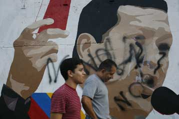 Στην κακή συγκυρία αποδίδει ο Ούγκο Τσάβες το οριακό «όχι» στο δημοψήφισμα