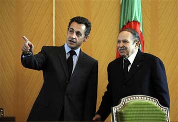 Συμφωνίες δισεκατομμυρίων έκλεισε ο Ν.Σαρκοζί στην Αλγερία