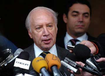 Επαφές Μ.Νίμιτς στην Αθήνα για το θέμα της ονομασίας της ΠΓΔΜ