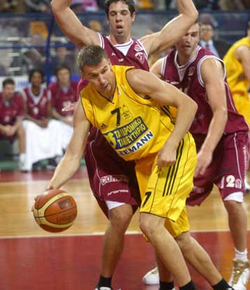 Χωρίς Καλαϊτζή μετέβη ο Αρης στο Τελ Αβίβ για το ματς με την Μακάμπι