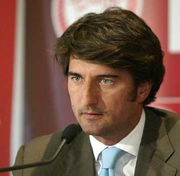 Παρακολούθησε δύο, ήθελε τρεις ο Ίβιτς στο Βουκουρέστι