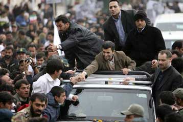 Ο μυστηριώδης Ιρανός αποστάτης Ασγκαρί πίσω από τη δικαίωση της Τεχεράνης;