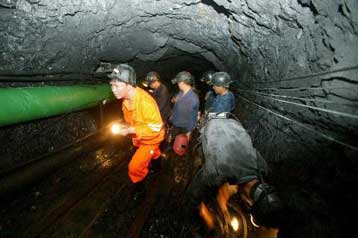 Δεκάδες νεκροί από έκρηξη σε ανθρακωρυχείο της Κίνας